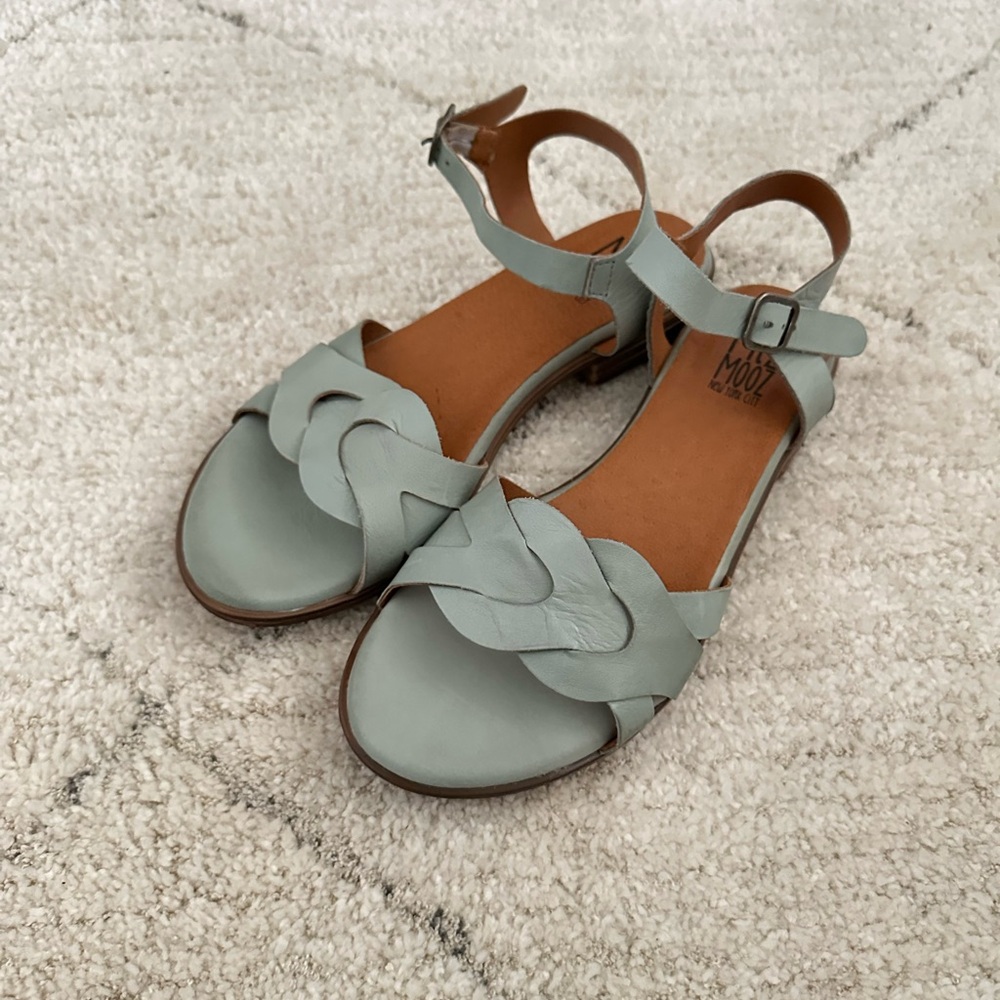 Never Worn! Miz Mooz sandals.